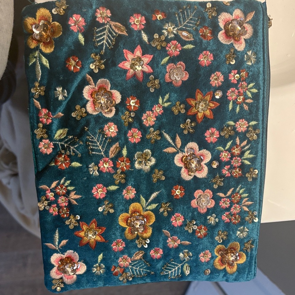 Floral Embroidered Velvet Pouch